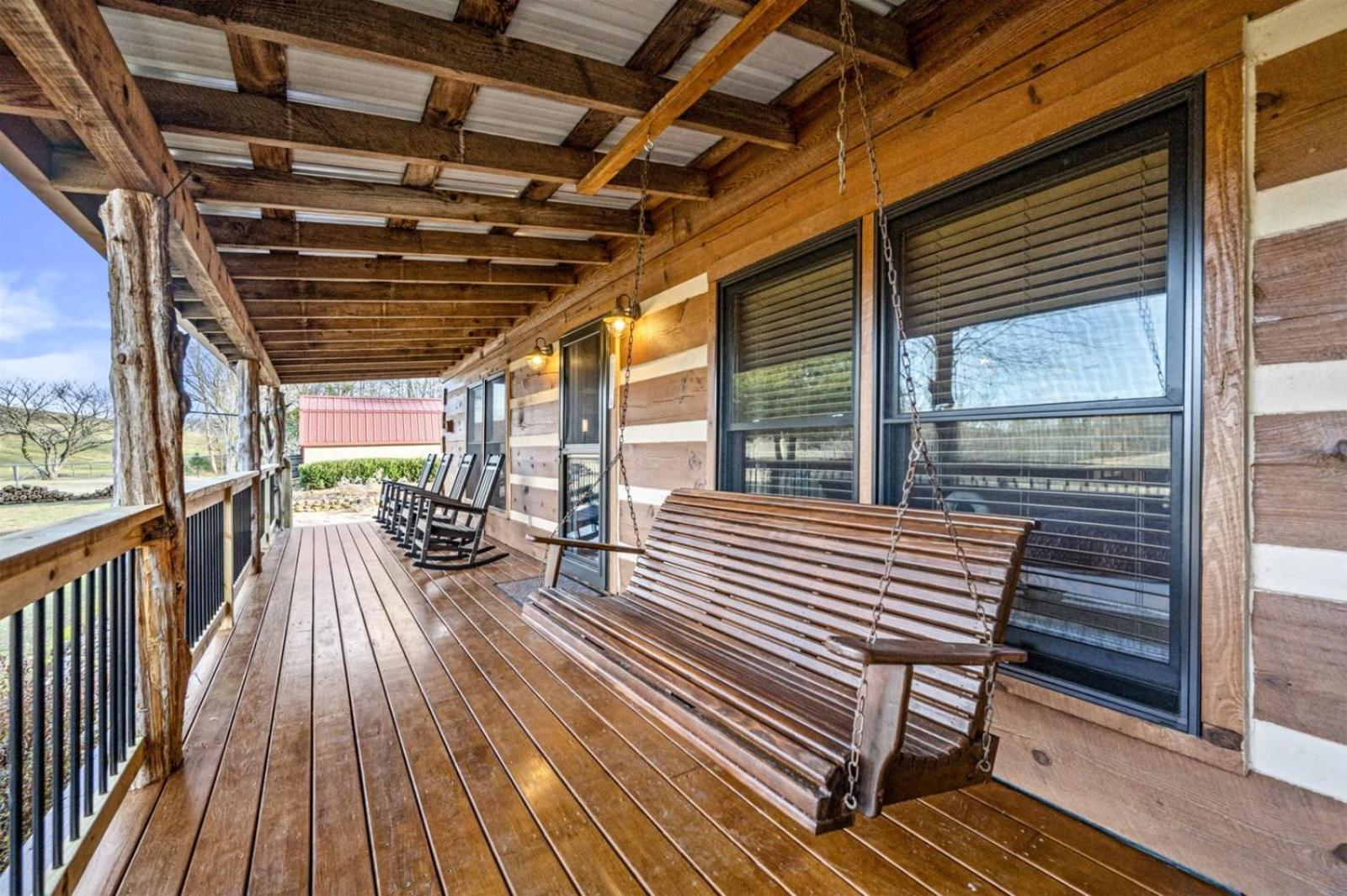 Hidden Star Hideaway-Blackberry Farm-Smoky Mtn Nat Park-Hot Tub- Fire Pit- Fenced Yard- Pet Friendly Walland Dış mekan fotoğraf