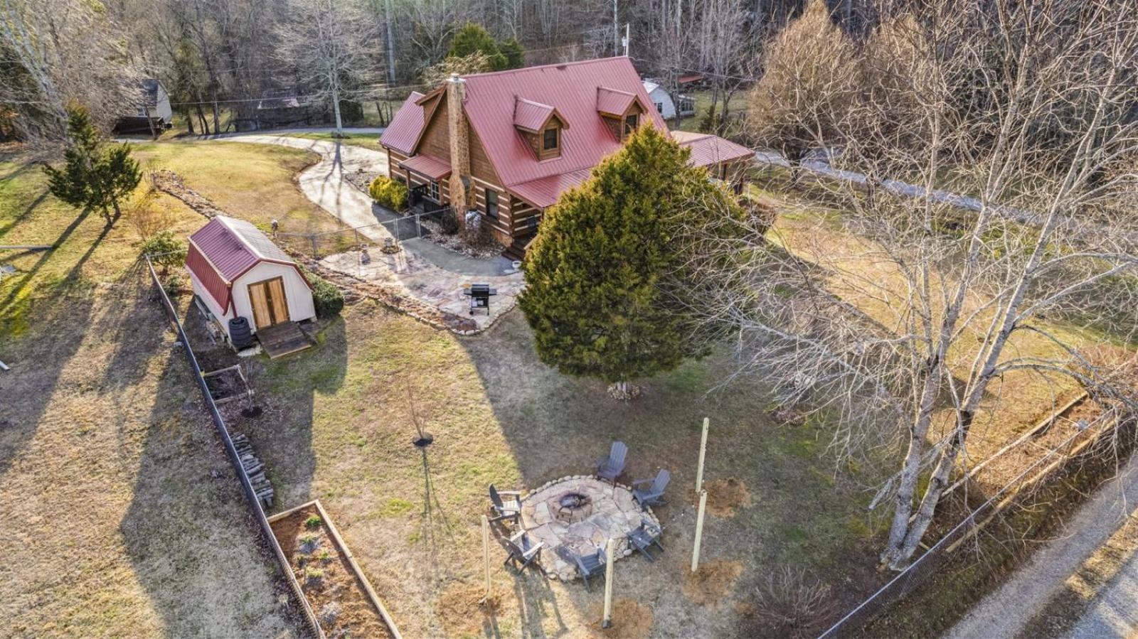 Hidden Star Hideaway-Blackberry Farm-Smoky Mtn Nat Park-Hot Tub- Fire Pit- Fenced Yard- Pet Friendly Walland Dış mekan fotoğraf