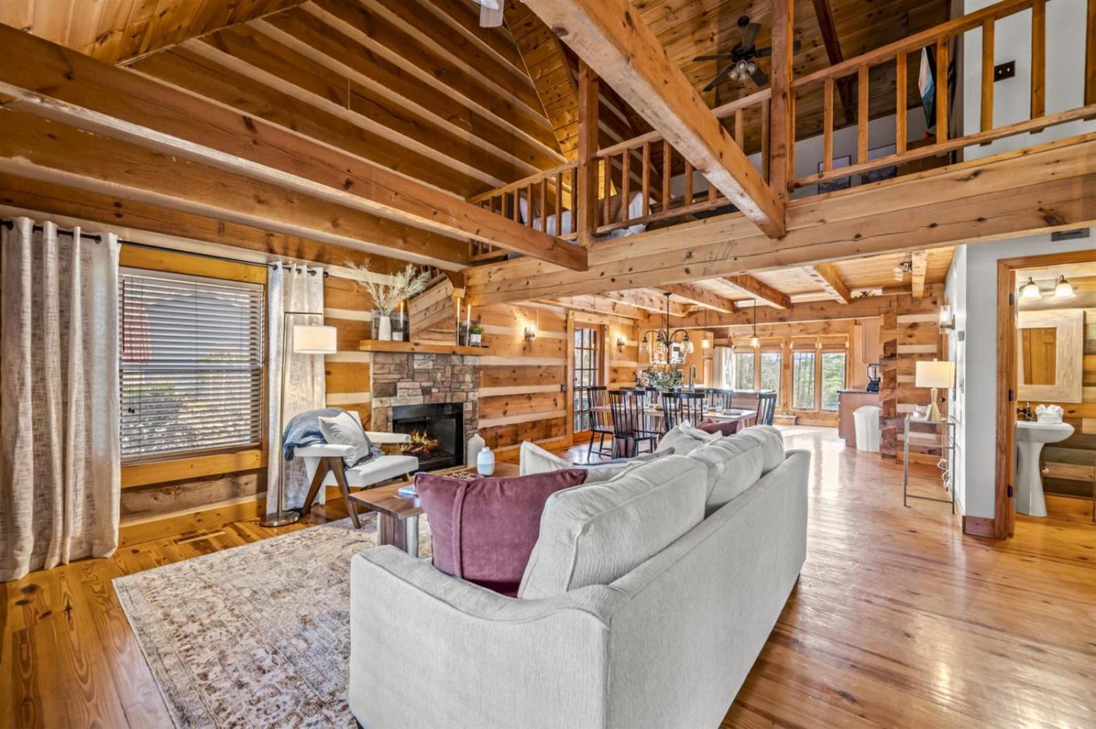 Hidden Star Hideaway-Blackberry Farm-Smoky Mtn Nat Park-Hot Tub- Fire Pit- Fenced Yard- Pet Friendly Walland Dış mekan fotoğraf