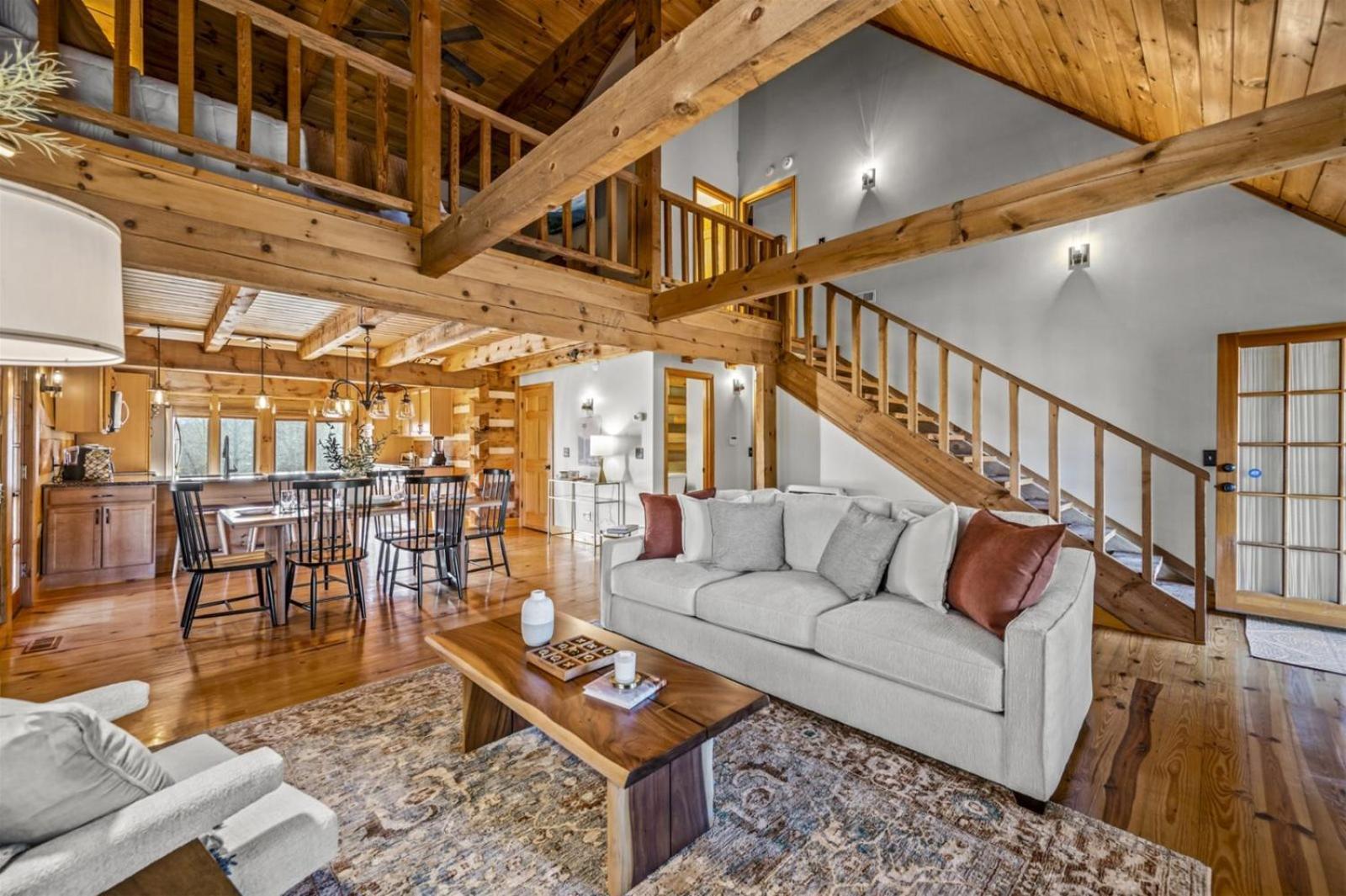 Hidden Star Hideaway-Blackberry Farm-Smoky Mtn Nat Park-Hot Tub- Fire Pit- Fenced Yard- Pet Friendly Walland Dış mekan fotoğraf