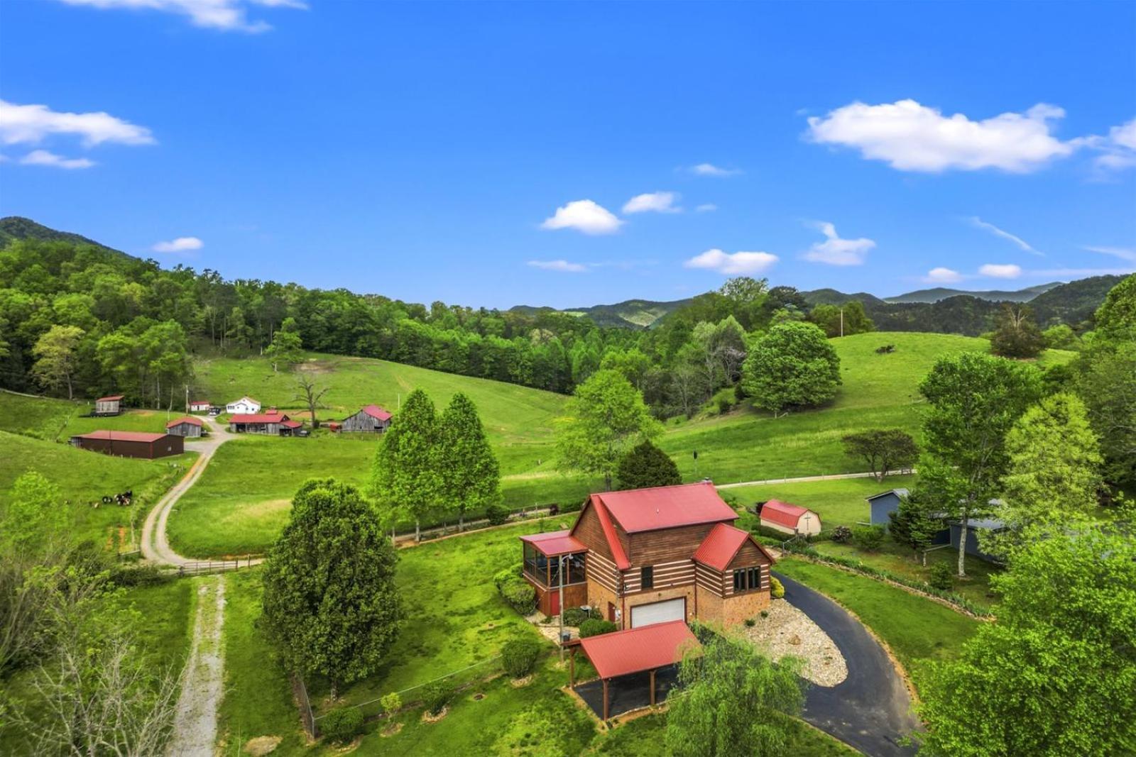 Hidden Star Hideaway-Blackberry Farm-Smoky Mtn Nat Park-Hot Tub- Fire Pit- Fenced Yard- Pet Friendly Walland Dış mekan fotoğraf
